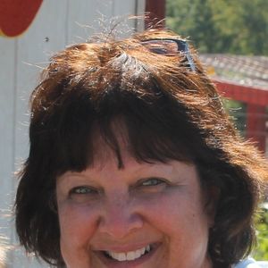 Meet your Posher, Debra